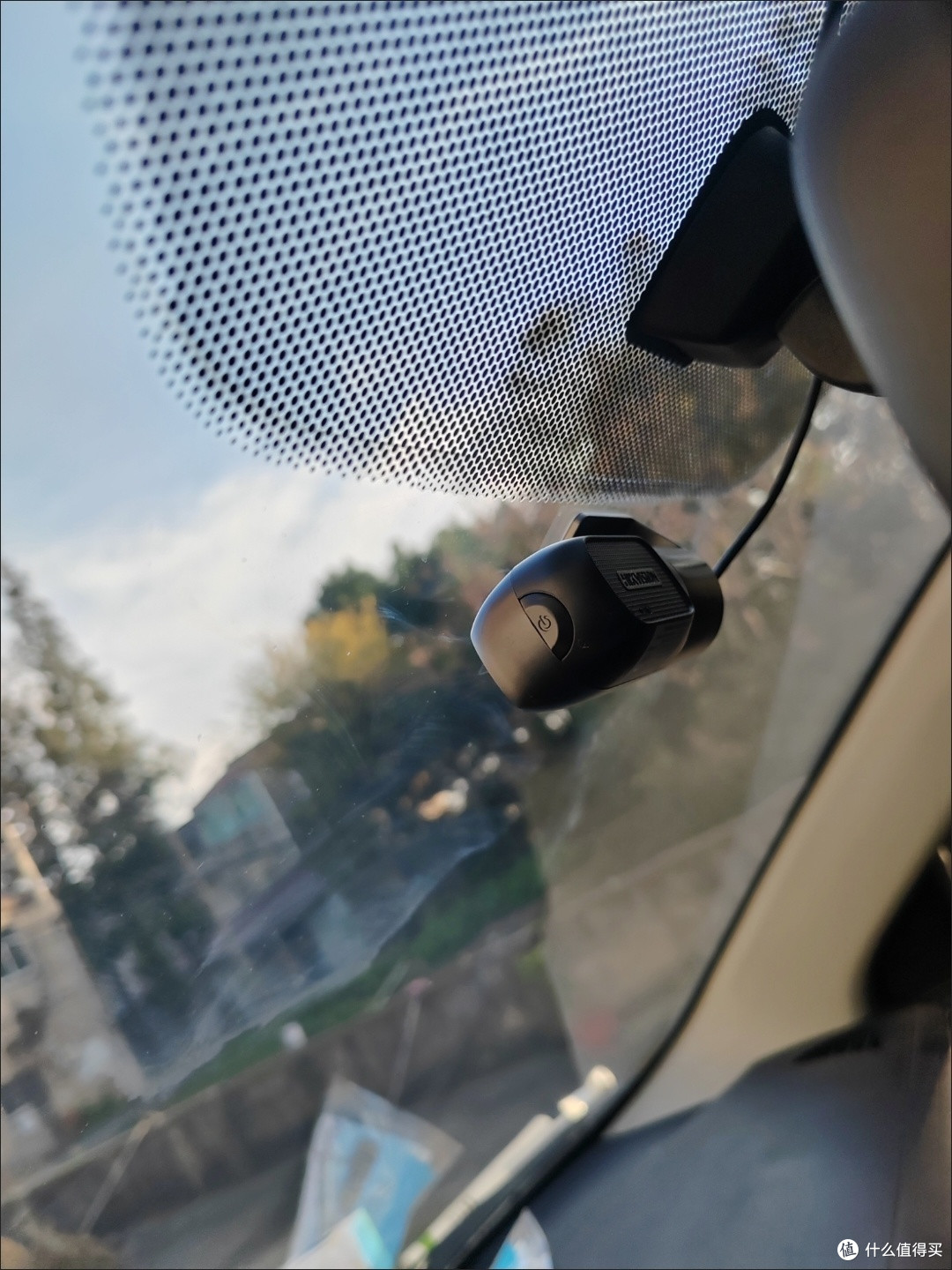 行车记录仪手机版那个好(手机用行车记录仪软件哪款好)-第2张图片-QuickQ官网