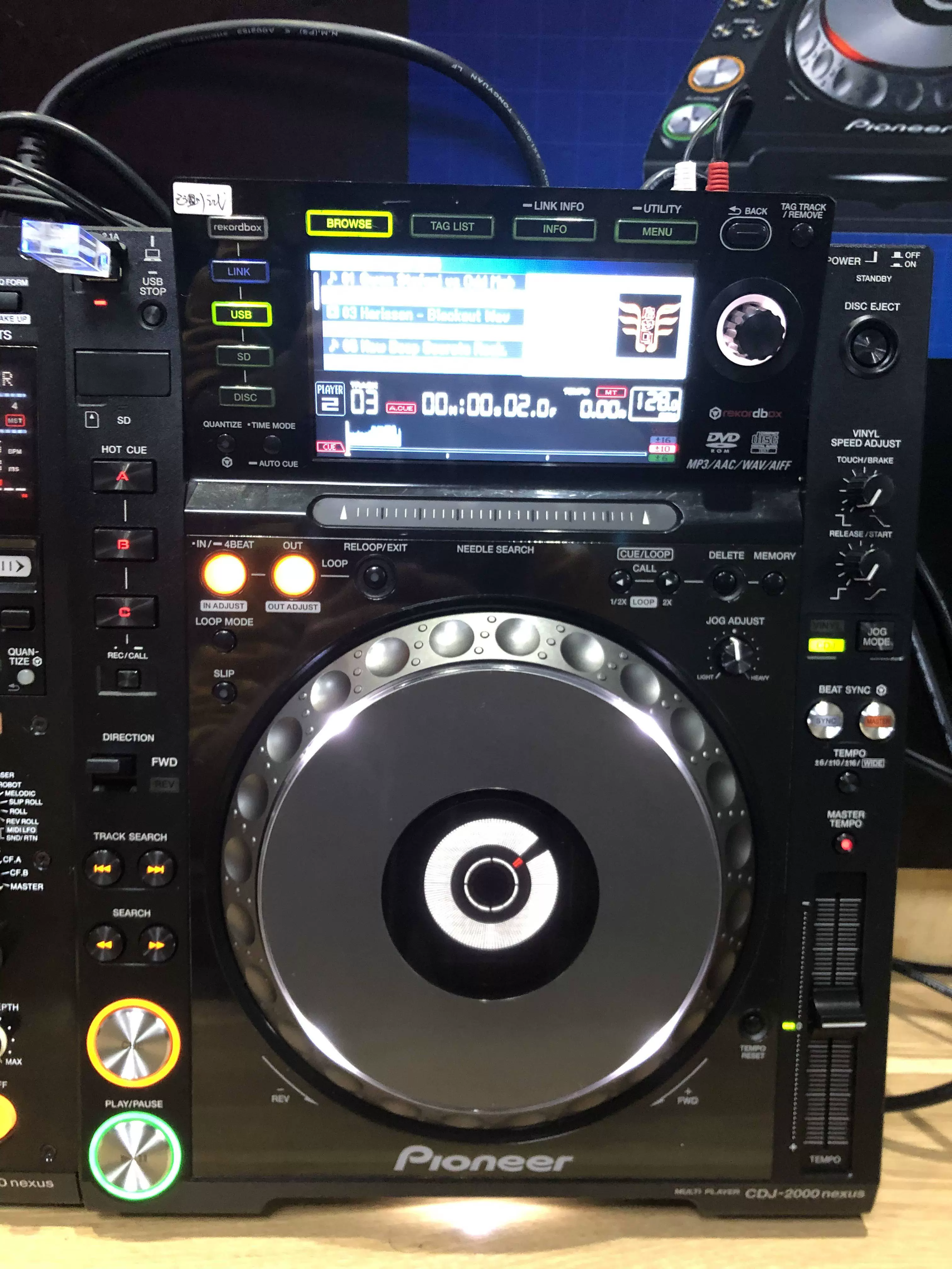 dj调音台手机版(调音台djlamp)-第4张图片-QuickQ官网